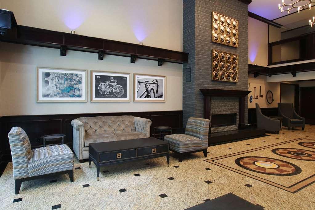 Oxford Suites Spokane Downtown Interior photo