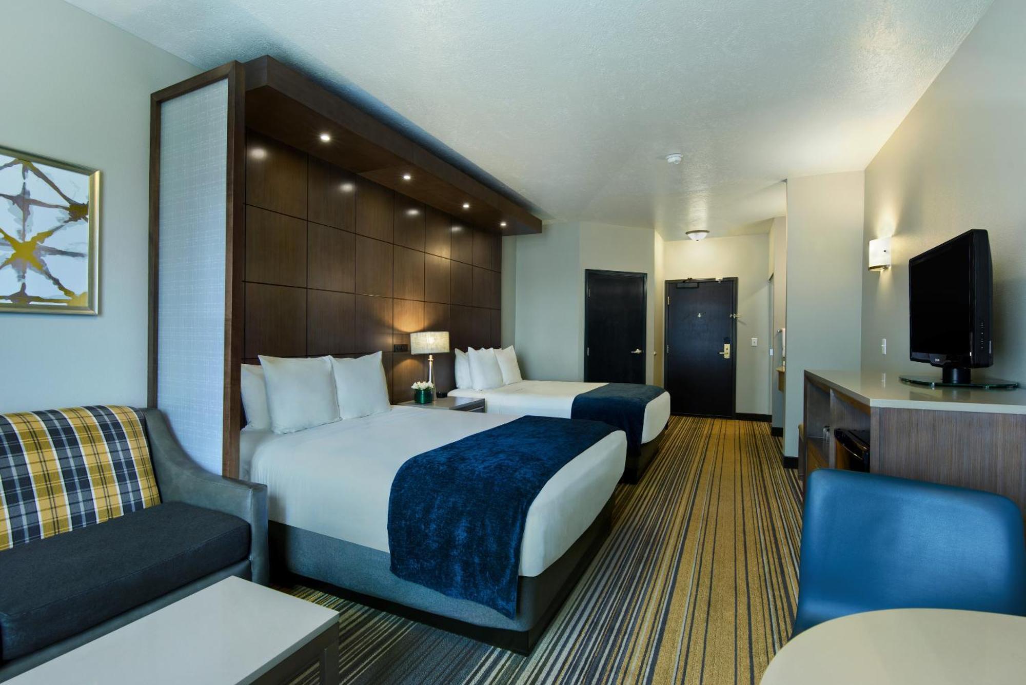 Oxford Suites Spokane Downtown Room photo